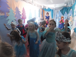 Bal karnawałowy w przedszkolu