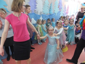 Bal karnawałowy w przedszkolu