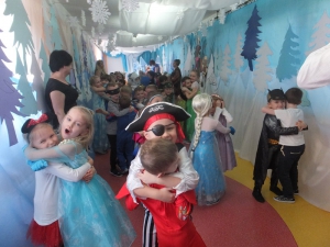 Bal karnawałowy w przedszkolu