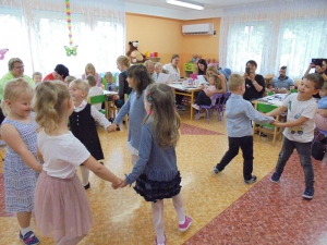 Dzień Matki i warsztaty plastyczne