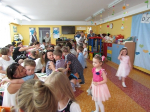 Dzień Matki i warsztaty plastyczne