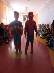 Parada bajkowych postaci