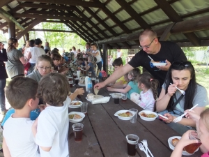 Rodzinny piknik ekologiczny