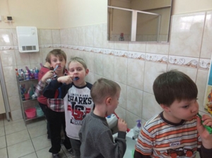 Projekt edukacyjny „Dzieciństwo bez próchnicy”