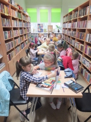 Przedszkolaki w bibliotece