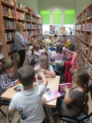 Przedszkolaki w bibliotece
