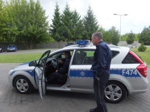  Wycieczka do komendy powiatowej policji w Radomsku - grupa IV - 2015