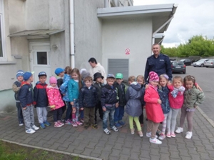  Wycieczka do komendy powiatowej policji w Radomsku - grupa IV - 2015