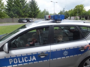  Wycieczka do komendy powiatowej policji w Radomsku - grupa IV - 2015